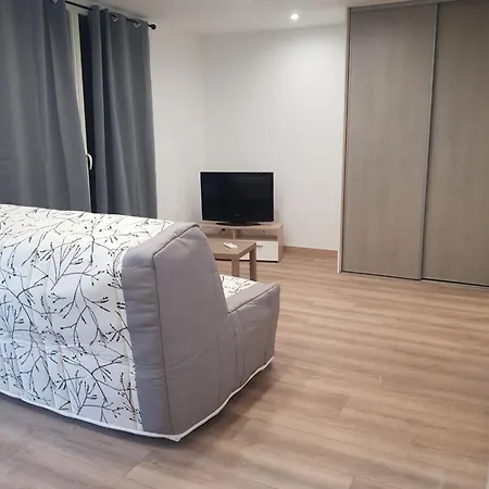 Maison T2 500m De La Holiday home